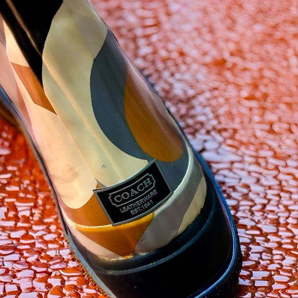 COACH “Periwinkle” Geometric Rain Boots Black Multi Size 10 - Picture 4 of 6